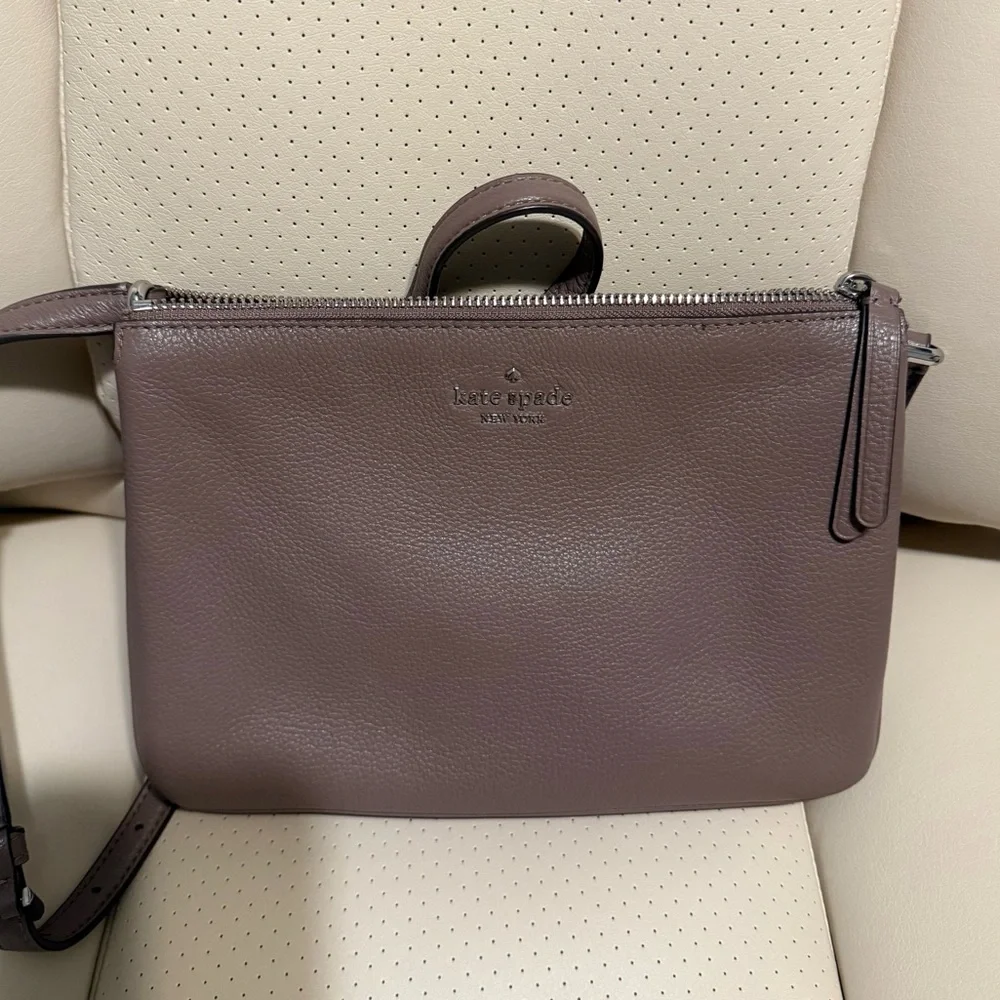 Kate Spade Leather Crossbody - Picture 1 of 2